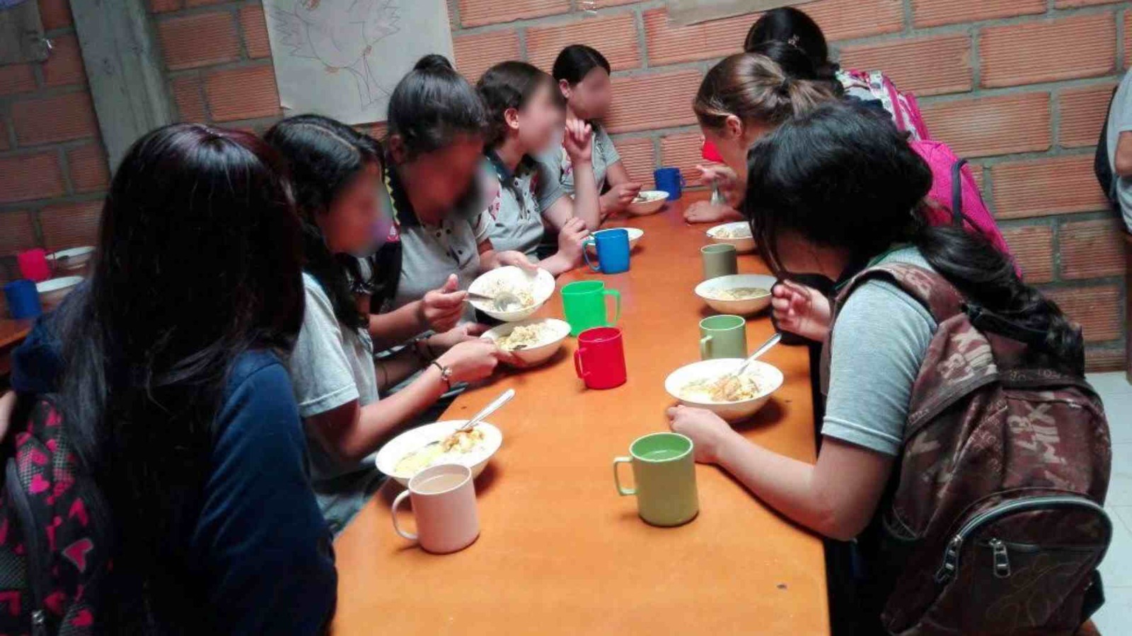 La comunidad estudiantil advierte que no están recibiendo de manera adecuada las raciones de comida. Foto: Edgar Javier Correa.