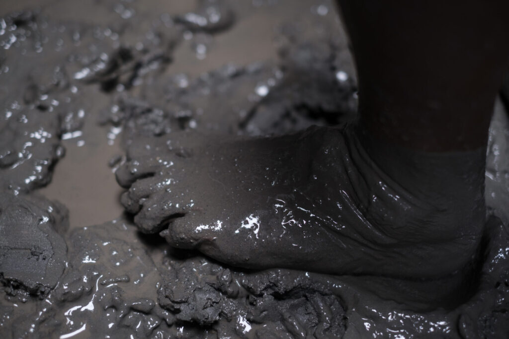 Trabajo de minería en Tadó. Foto: Gabriel Linares.